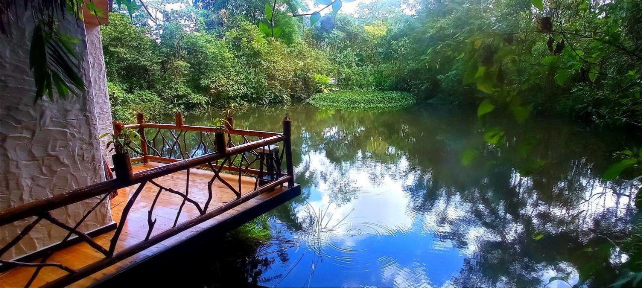 Cantalarana Lodge Миндо Экстерьер фото